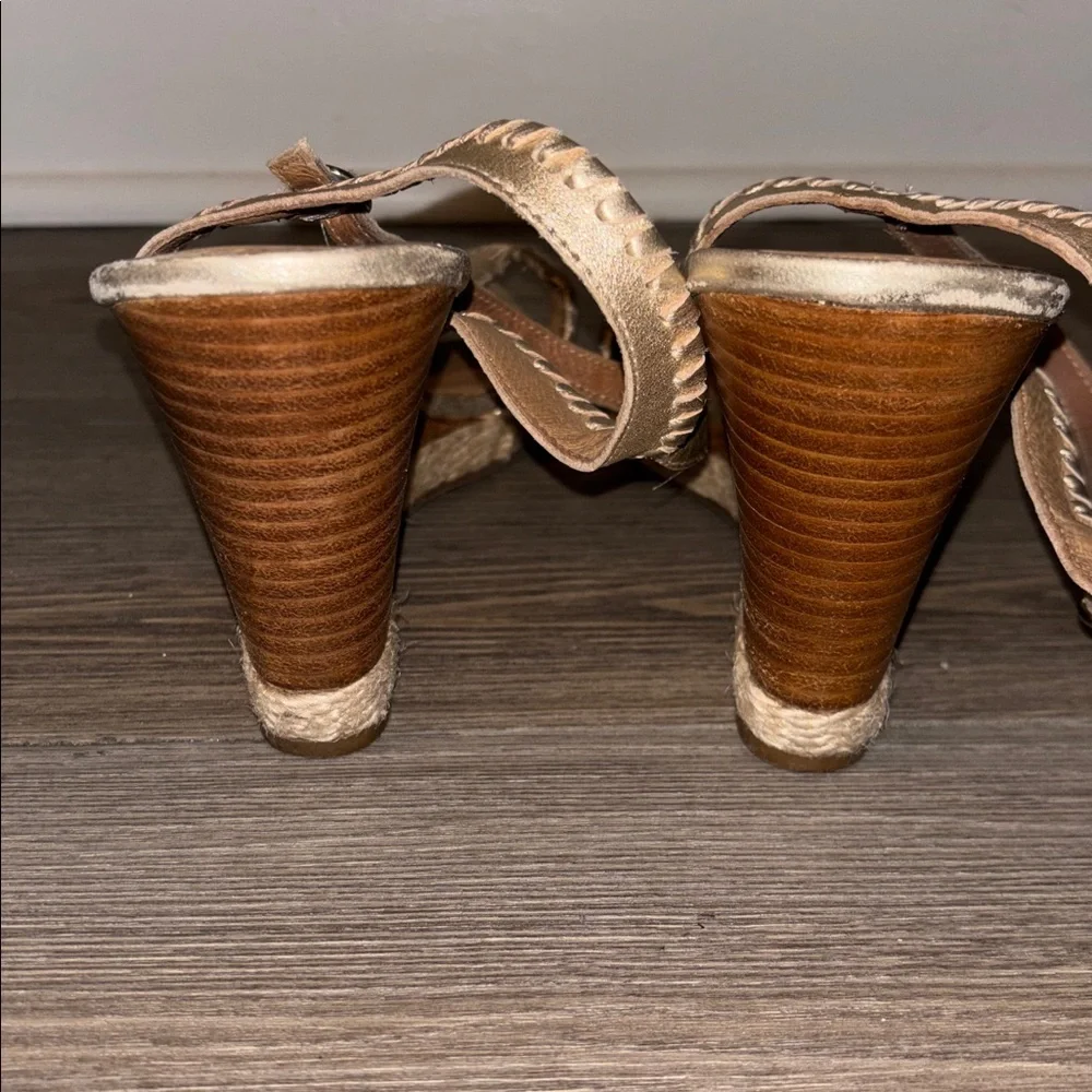 JACK ROGERS CLARE ROPE GOLD WEDGES Size 10